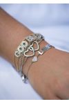 Pulseira-com-Coracoes-em-Ouro-Branco-e-Brilhantes Pulseira-com-Coracoes-em-Ouro-Branco-e-Brilhantes