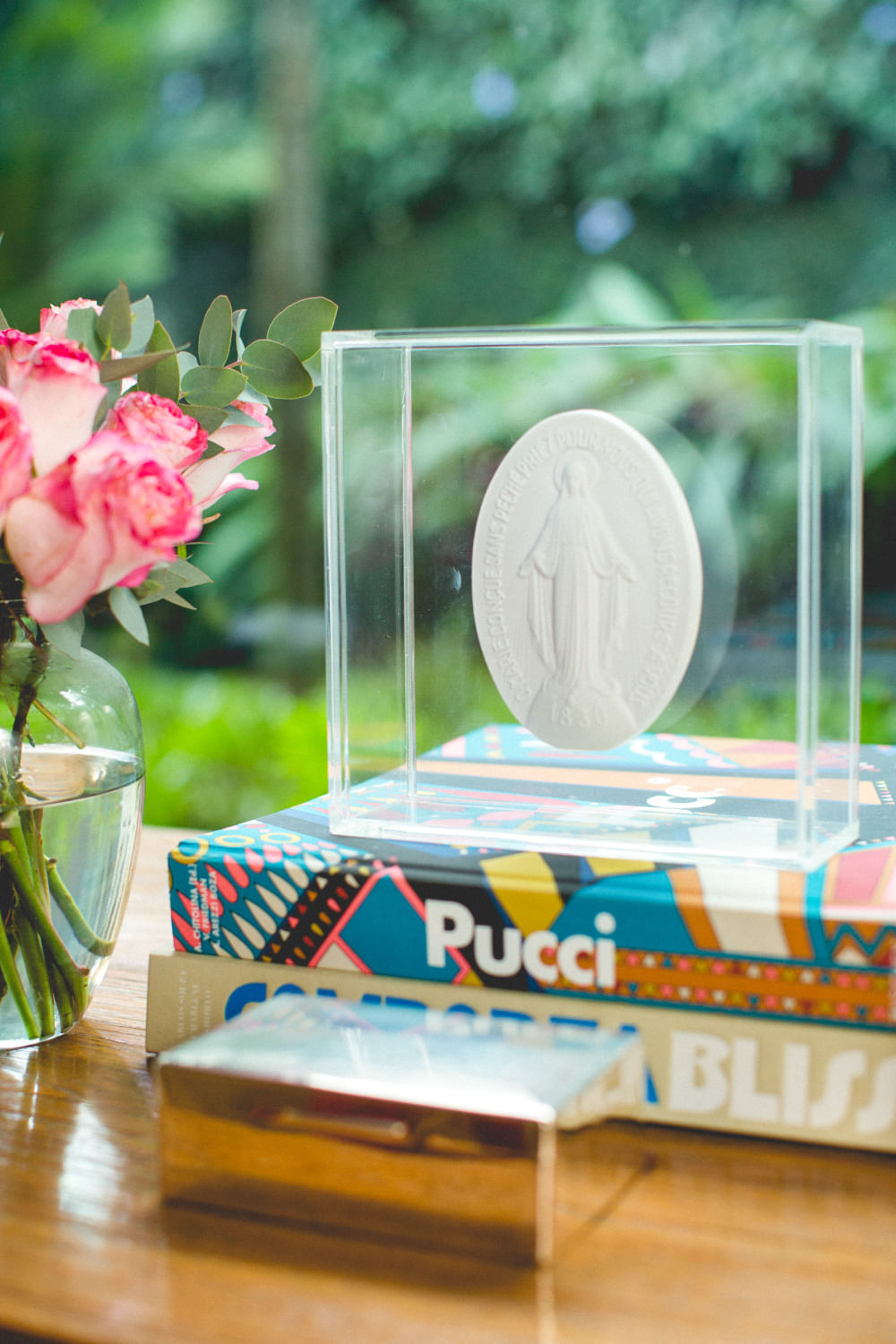 Medalhao-NSG-Caixa-De-Acrilico Medalhao-NSG-Caixa-De-Acrilico